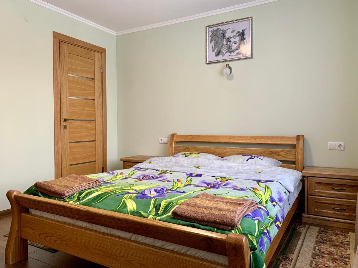 Underhills House Daire Yaremche Dış mekan fotoğraf