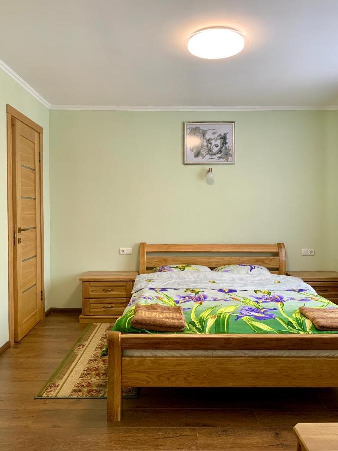 Underhills House Daire Yaremche Dış mekan fotoğraf